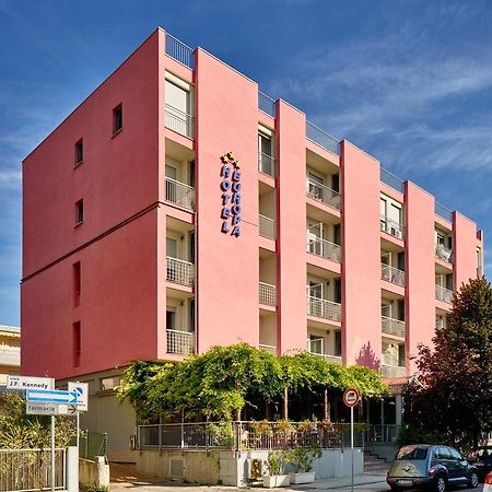 Hotel Europa غرادو المظهر الخارجي الصورة